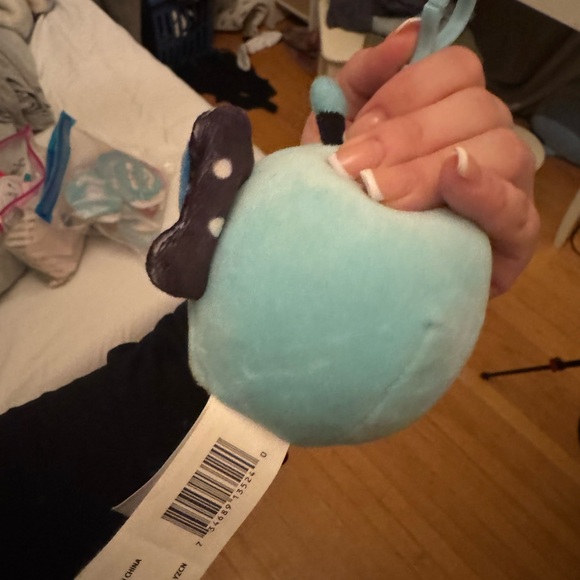 Lb waverly clip squishmallow - Picture 2 of 2